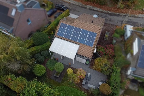 Foto - Te koop: Vrijstaande woning uit 1990 in Vaals met hoogwaardige afwerking, voldoende ruimten, garage en tuin op een ruim perceel